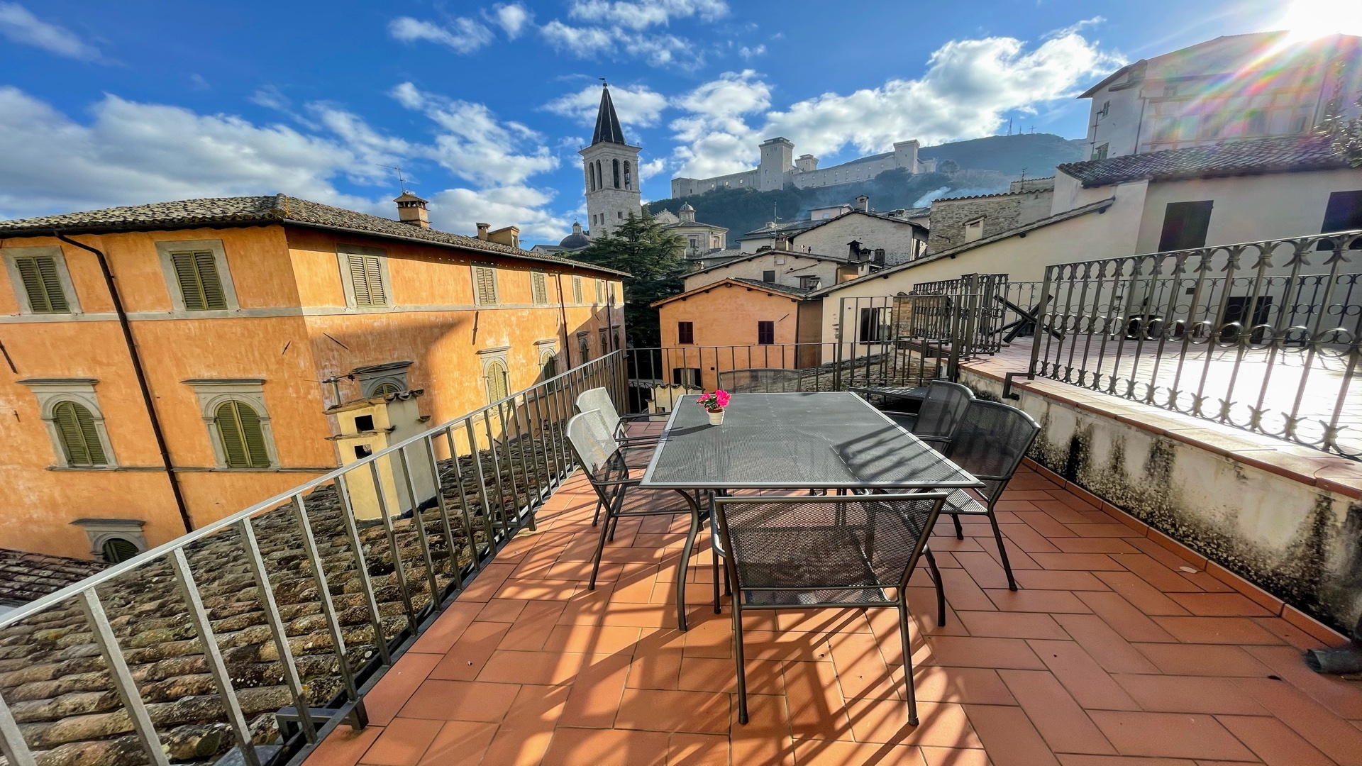 Terrazza Duomo sleeps 6 Umbria Holiday Rentals